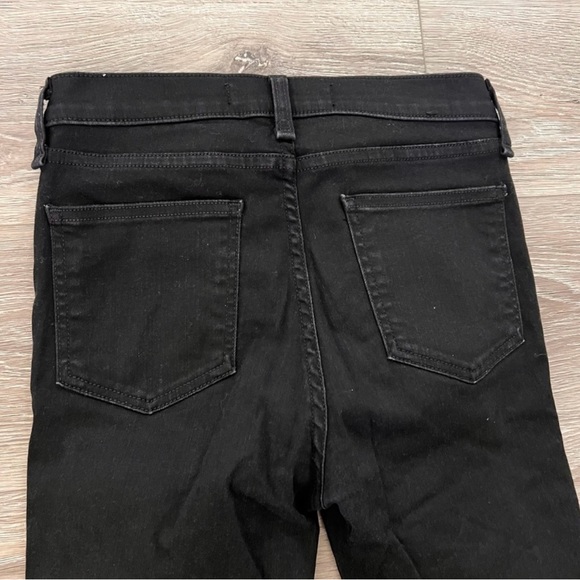 Veronica Beard Carolyn Black Tuxedo Stripe
Black Jeans - Picture 7 of 11